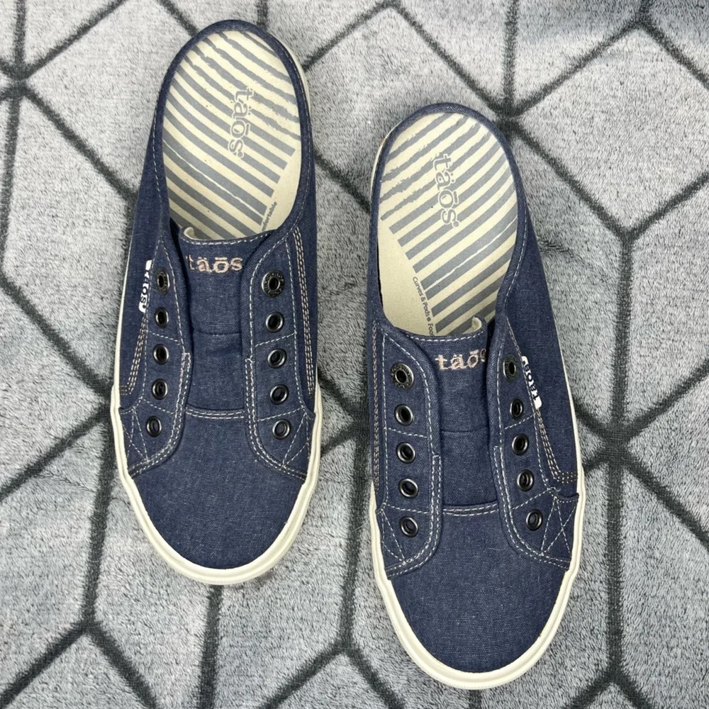 Taos Footwear Slip-in Mules Blue Canvas EZ Soul Shoes Open Heel Sneakers - Picture 2 of 9